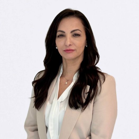 Angelica Rusovan (white Background) (resized)