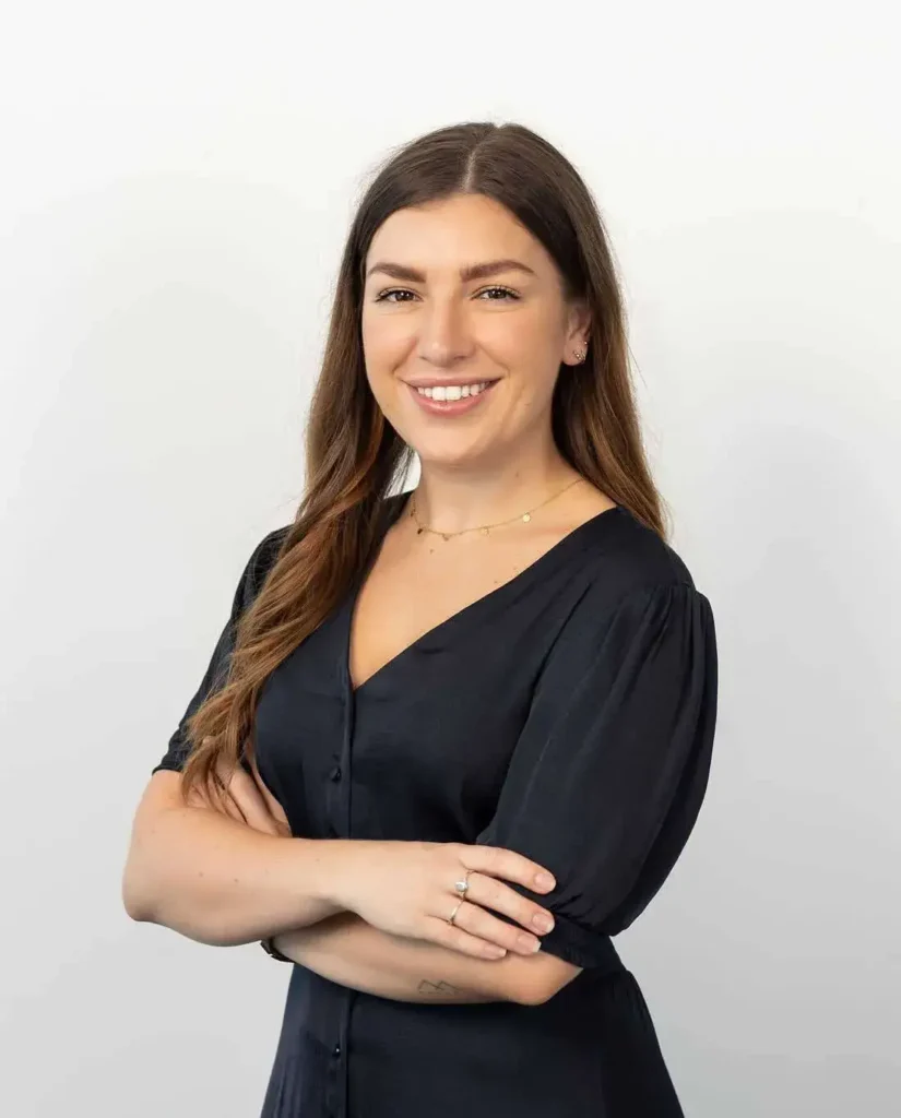 Lucy White (white Background)